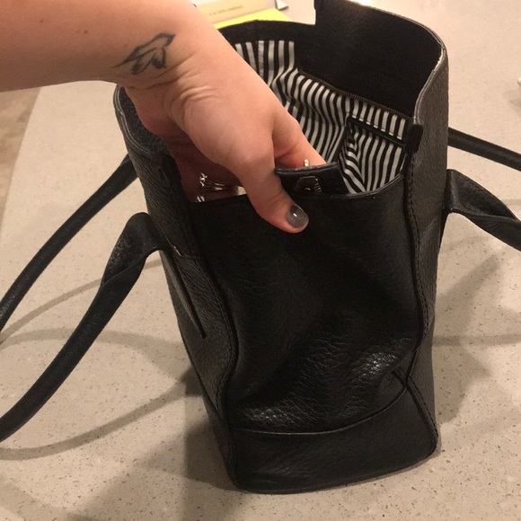 Kate Spade Southport Avenue Oden Shoulder Bag - Picture 7 of 8